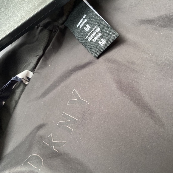 DKNY Windbreaker - Picture 7 of 7